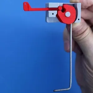 Retractable RC plane landing gear made by Kendin Yap.