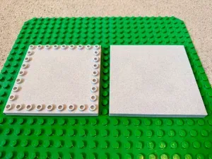 Footing, floor and roof for Brick Walls (1x8) - Duplo