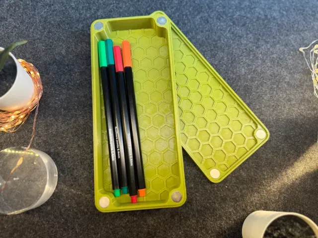 Pencil Case Line — Image 3 of 6