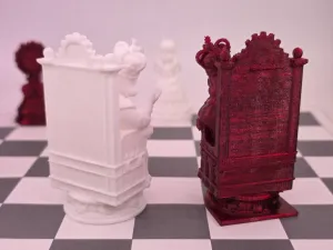 The Royal Duo: Red King & White King