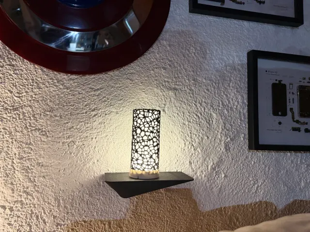 VENOM LAMP — Image 3 of 9