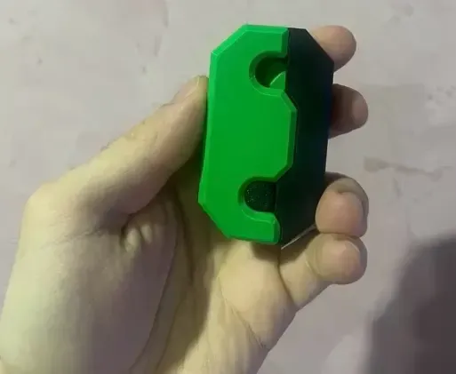 Gravity Knife — Image 3 of 9