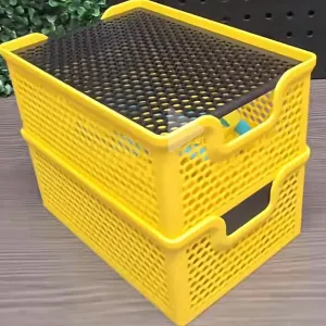 Basket with lid