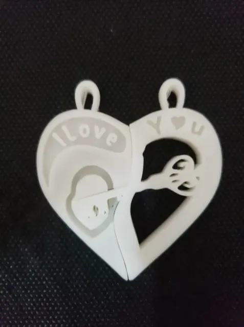 HEART LOCK AND KEY CHAIN — Image 4 of 7