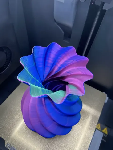 Large Spiral Vase 3, Watertight, Plant Pot (COMMERCIAL USE) — Фото 3 из 5