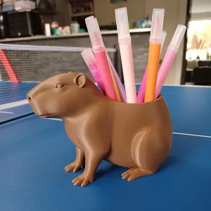 Capybara Pen Holder