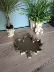 Maple Leaf Catch-All & Decor Tray
