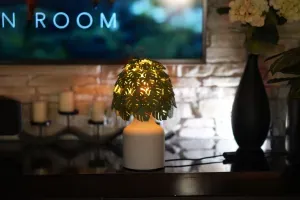 Premium Leaf Lamp