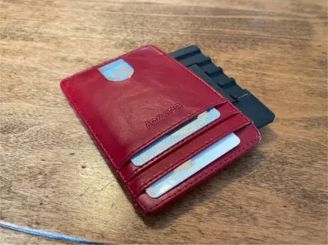 Credit Card Sized Phone Stand — Фото 4 из 7