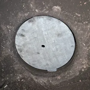 Chimney Block - Spring Loaded - For Blocking Chimney Flue