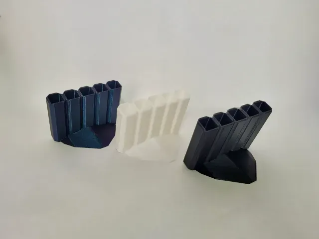 Geometric Pencil Stand — Image 2 of 4