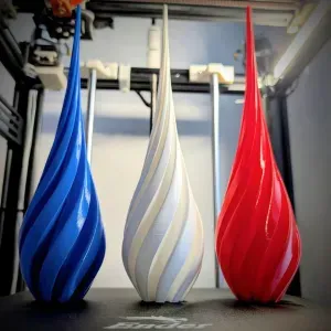 Spiral Christmas Tree Topper (Vase Mode)