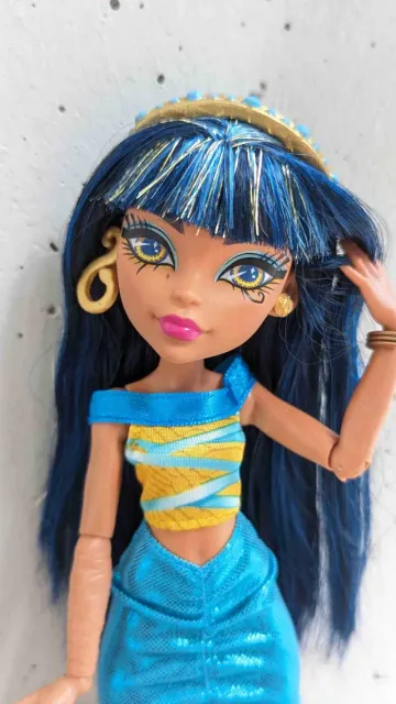 Earrings Cleo de Nile Ghouls Rules Monster High