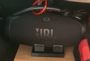 jbl boombox 3 car stand