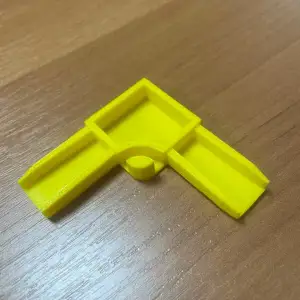 Уголок для москитной сетки