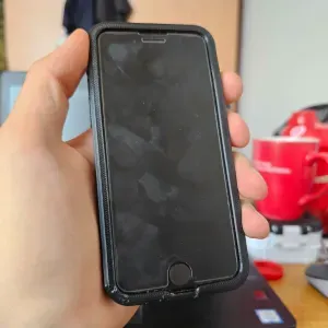 iPhone 8/SE Case
