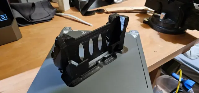 Nintendo 2DS comfort grip — Image 6 of 8