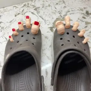 crocs 5