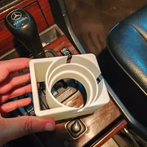 Mercedes W202 Can-Holder