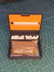ROLLING TOBACCO CASE M