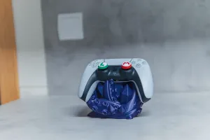 The Kraken's Grasp Controller Stand PS5 Xbox Steam SwitchPro