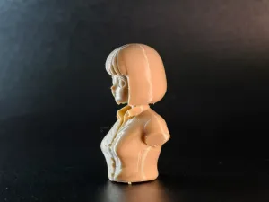 可爱女生半身像