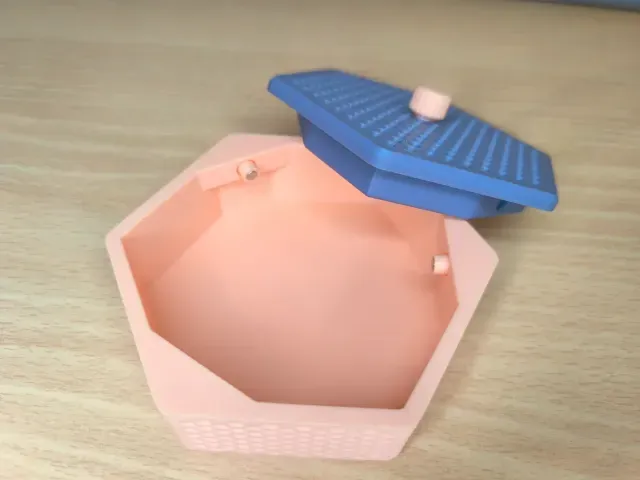 Centrifugal Trick Box - Magnetic Lock — Image 3 of 9