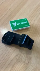 suporte via verde Tesla Y