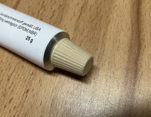 Tube Cap Replacement (M9 Thread) — fits grease, cream & skin