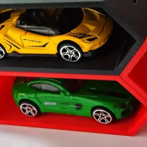 1:64 interlocking diecast model display