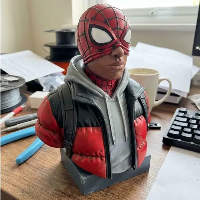 Spider-Man Miles Morales Bust | Puffer Jacket Streetwear