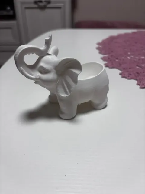 Elephant flower pot — Image 2 of 4