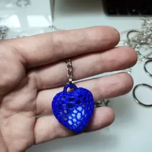 Voronoi Heart Pendant