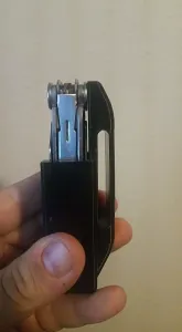 Leatherman Wave belt holster with smoother top