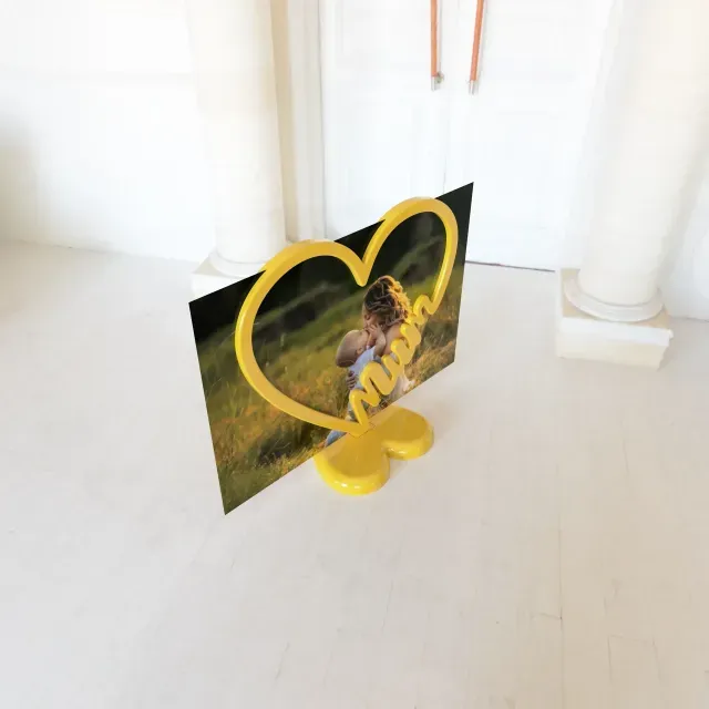 💛 HeartFrame – The Perfect Mother’s Day Photo Frame 💛 — Image 8 of 9