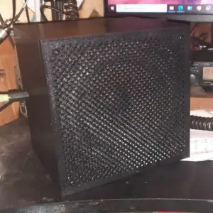 5 inch Speaker Enclosure - Box = 6" x 6" x 5"