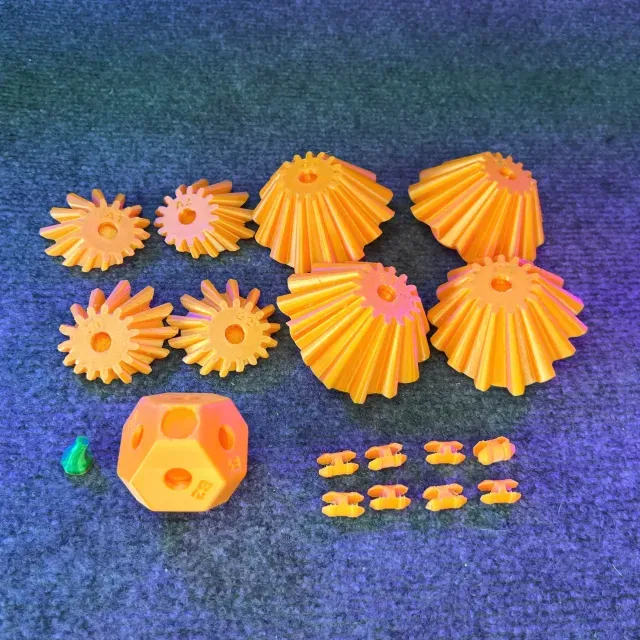Pumpkin Gear Fidget Toy — Image 6 of 9