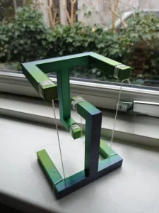 反重力玩具 anti-gravity toy