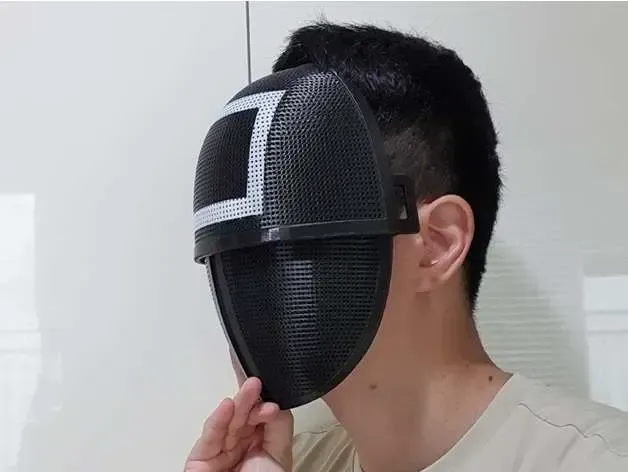 Squid Game Soldier Masks (Folding) Kimgooni version — Image 4 of 9