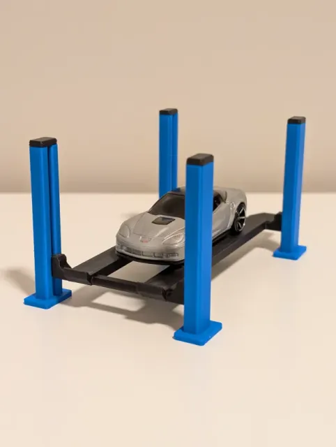 Hot Wheels 4 Post Hoist — Image 2 of 9