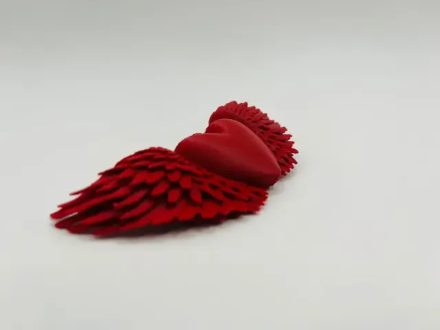 Winged Heart Hanging Decor — Фото 2 из 4