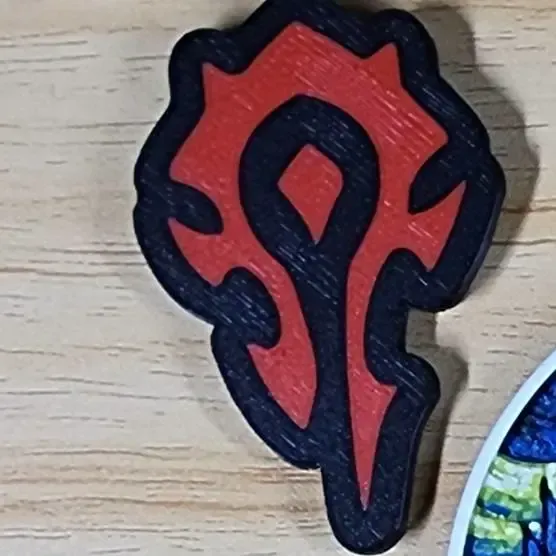 World of Warcraft (WoW) horde logo keychain