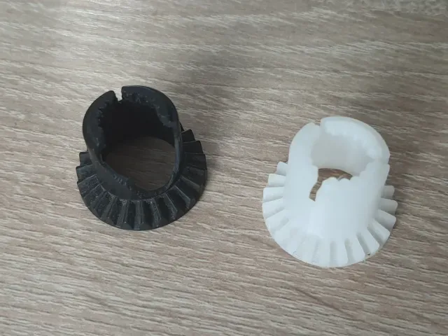 Car headlight gears — Image 3 of 6