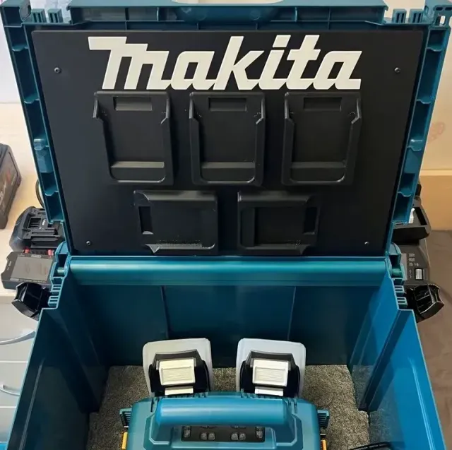 Makita LXT Makpac (or wall mount) battery holder — Image 2 of 4