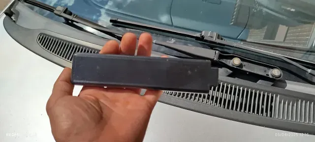 FORD C-MAX 2007/2008 Wiper Covers — Image 5 of 9