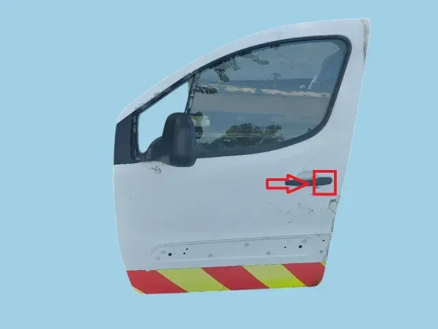 Peugeot Partner zárfedél