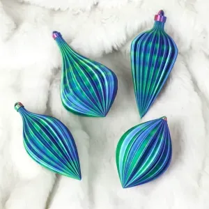 Ribbed Christmas Ornaments / Baubles in Vase Mode