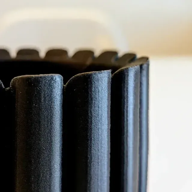 THE SUNFLOWER - STRAIGHT VASE / FLOWER VASE / DECORATION — Image 3 of 9