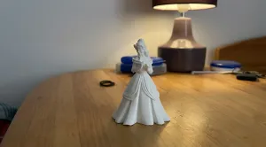 Belle – Beauty and the Beast Princess Figurine