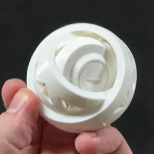 Entrapped rings with prism cuts toward the core